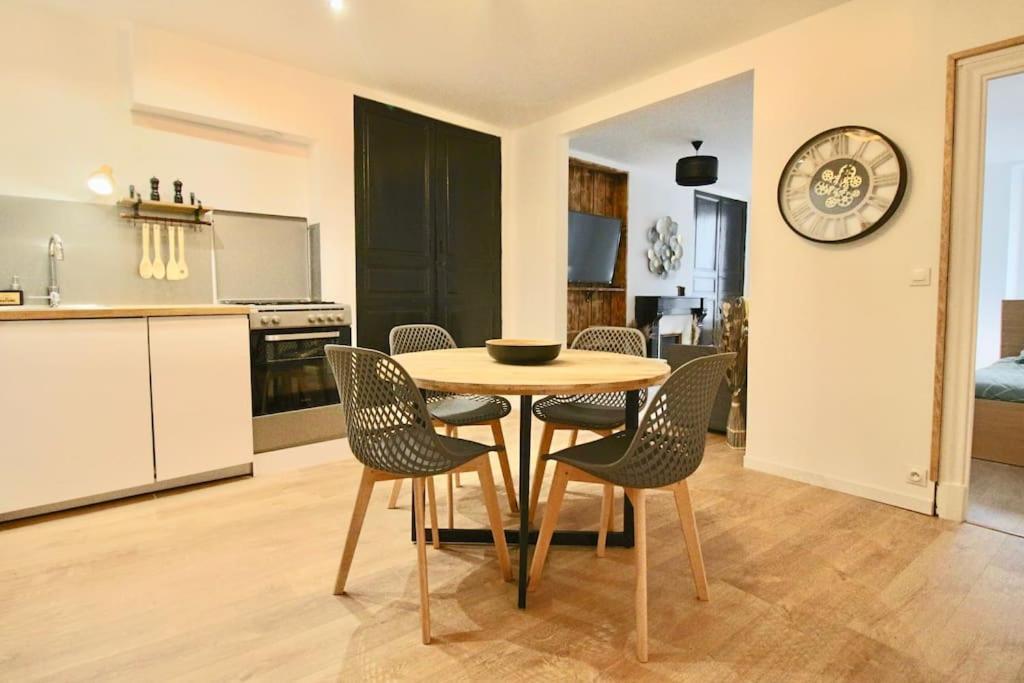 Appartement Centre Brioude Exterior photo